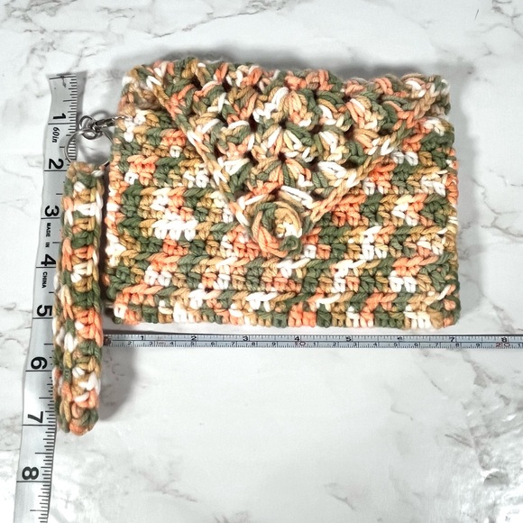 Peach Crochet Wristlet Clutch - Picture 11 of 11